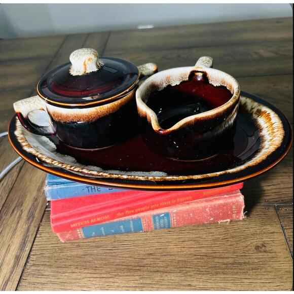 Vintage Pfaltzgraff USA Ceramic Cream & Sugar Set with Tray – Brown Glaze- 1970s - Picture 1 of 3